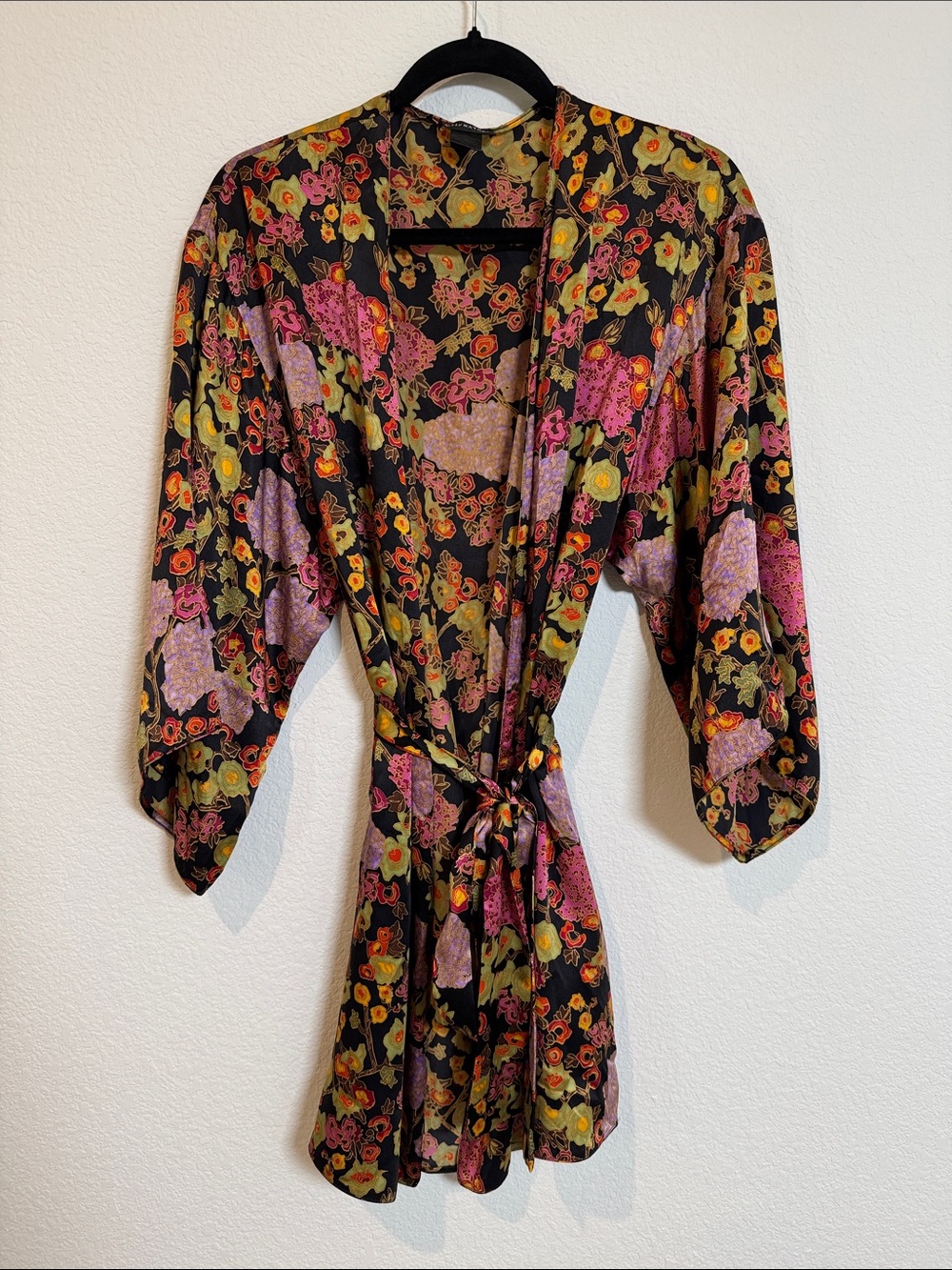 Josie Natori Silk Floral Kimono Robe Size Medium